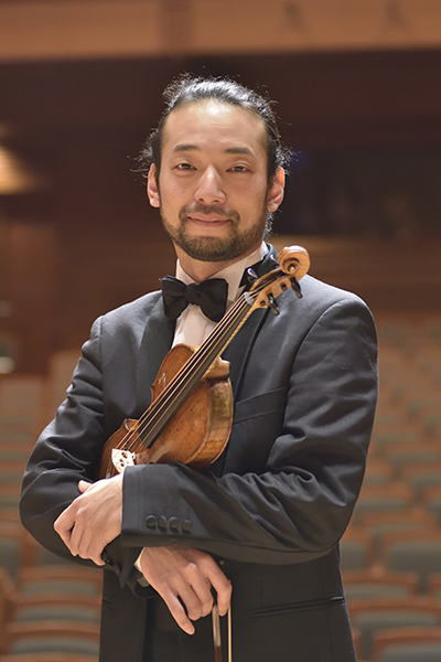 写真：白井圭