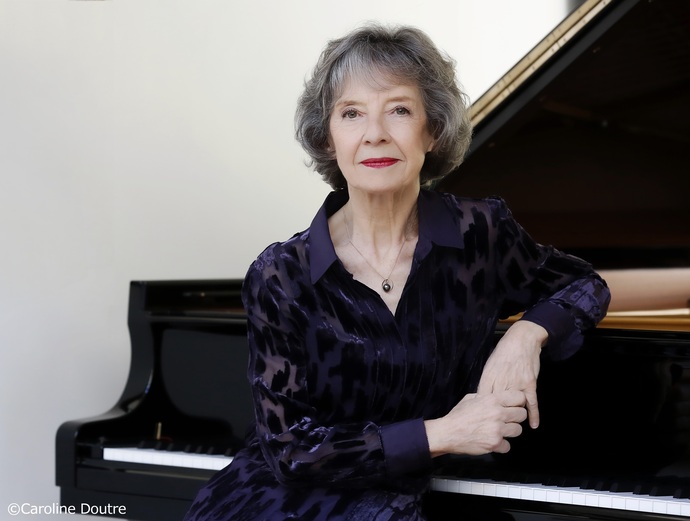 写真：Anne Queffelec