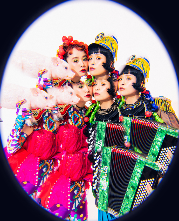 写真：チャランポランタン