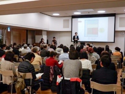 写真：講演会の様子