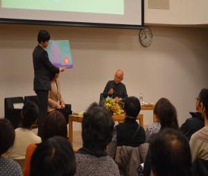 写真：講演会の様子