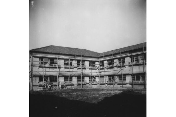 写真：建築中の市営北町住宅外観