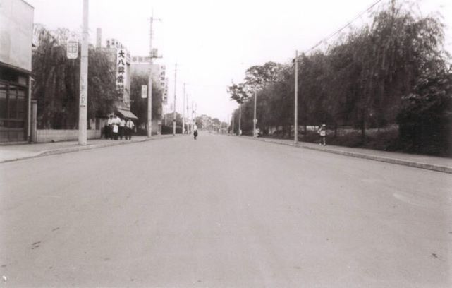 武蔵境駅南口　かえで通り（1）（1969年）