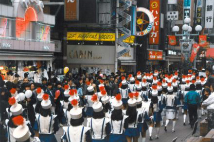 吉祥寺フェスティバル～吉祥寺駅前広場完成記念～（1988年）