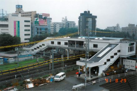武蔵境駅自由通路（1991年）