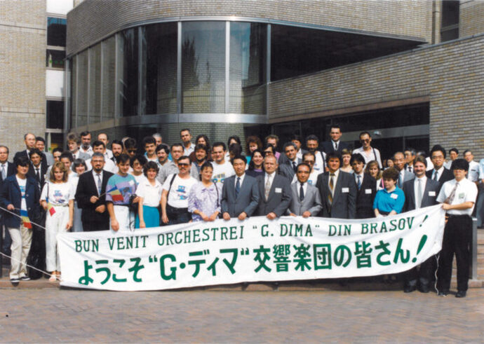 ジョルジュ・デュマ交響楽団集合写真
