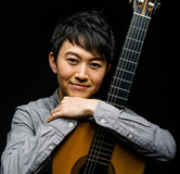 写真：村治奏一