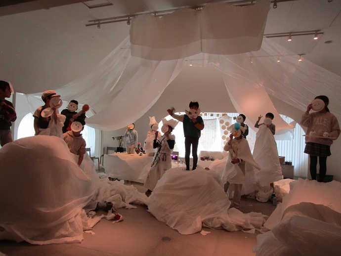 写真：まっしろ空間完成