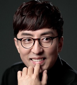 写真:シン・ドンイル