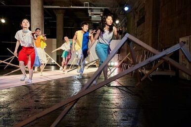 『遠くから見ていたのに見えない。』2017年3月＠BankART Studio NYK 3C gallery（©︎北川姉妹）